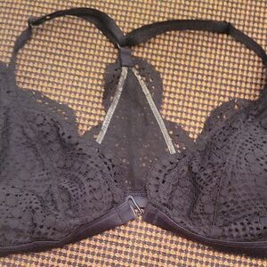 Victoria's Secret Elegant Black Lace Bra